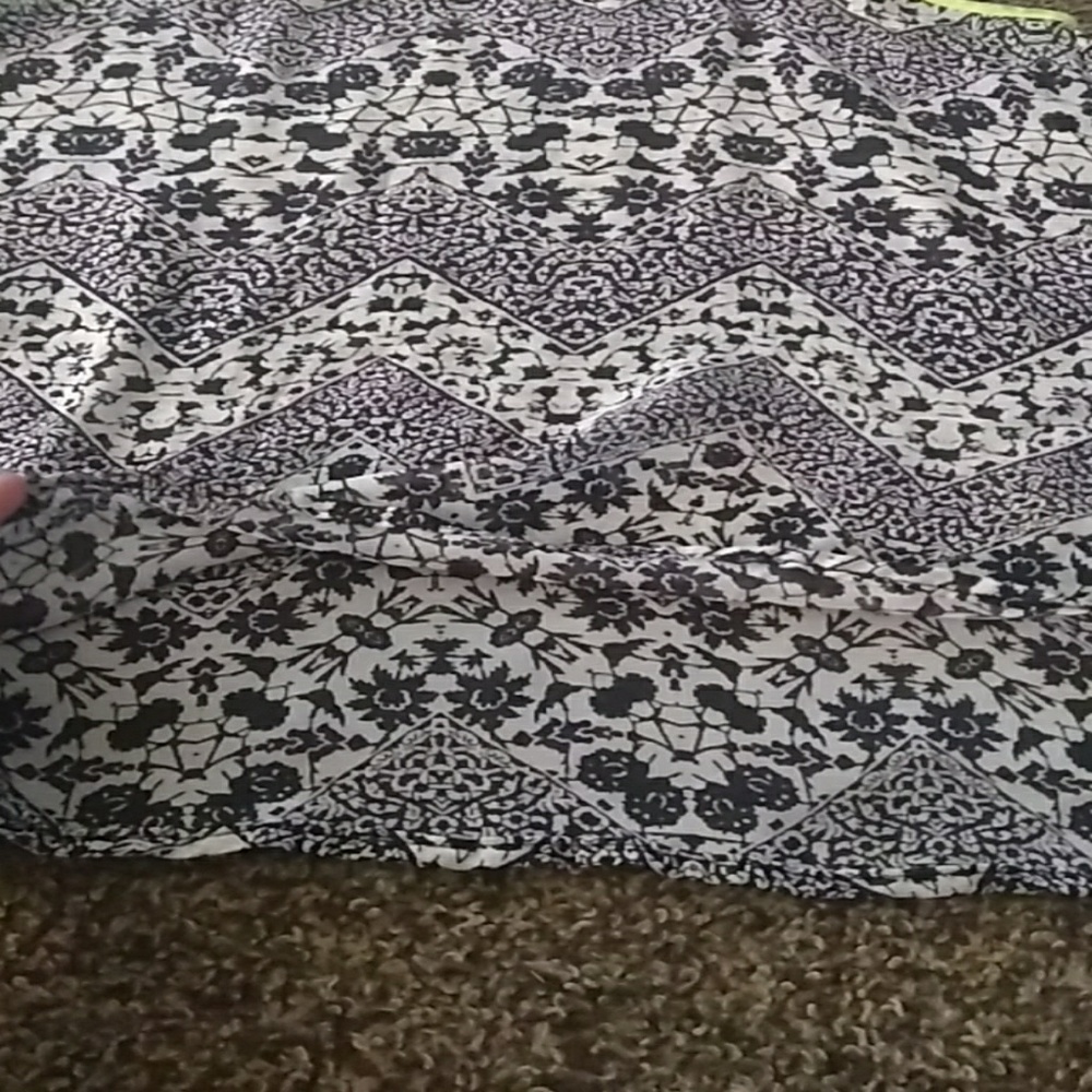 Tank Top - Picture 2 of 3